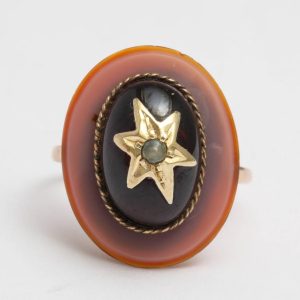 Cabochon Garnet and Agate Shooting Star Ring, circa 1890 6