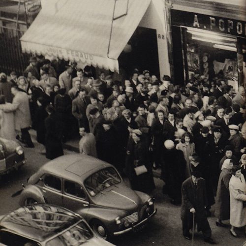 French Gold Diamond Ring by Louis FERAUD, 20th century