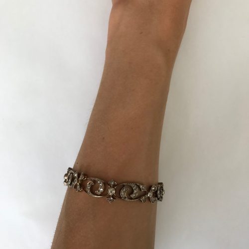 B091 -on real wrist. 2