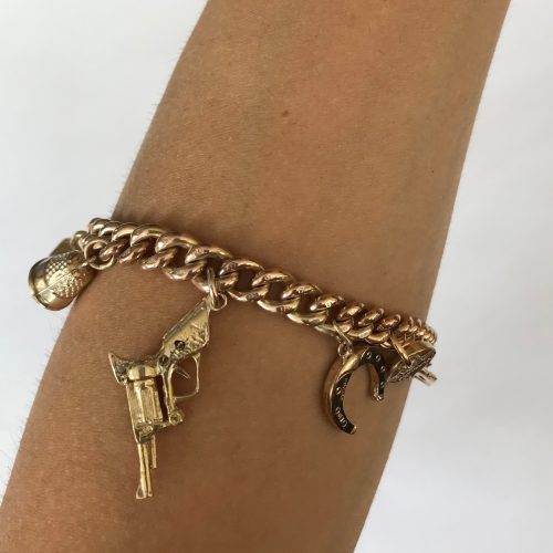 B095 -on real wrist. 4