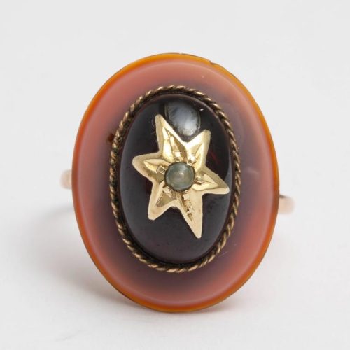 Cabochon Garnet and Agate Shooting Star Ring, circa 1890 6