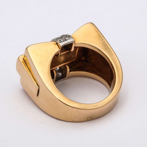 French Diamond and Gold Ring 1940s