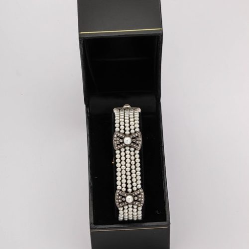 Five Strand Pearl Diamond Gold Bracelet